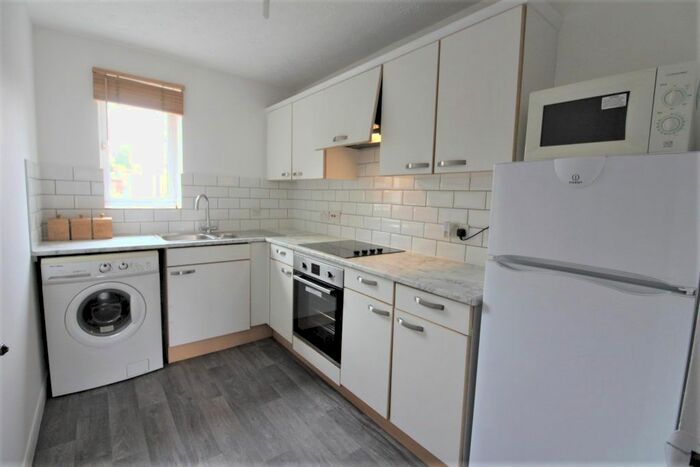 Studio To Rent In Leicester Road, New Barnet, Barnet, EN5