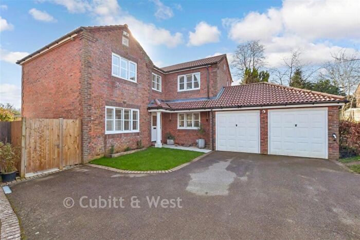 5 Bedroom Detached House For Sale In Mallard Way, Henfield, West Sussex, BN5