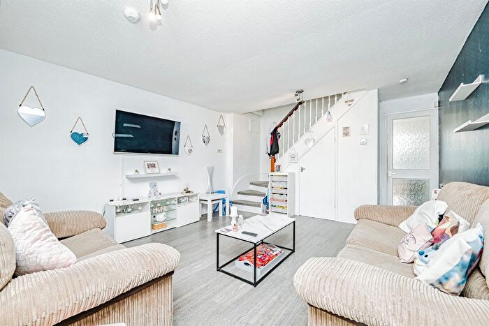 2 Bedroom Semi-detached House For Sale In Newgale Close, Barry, CF62