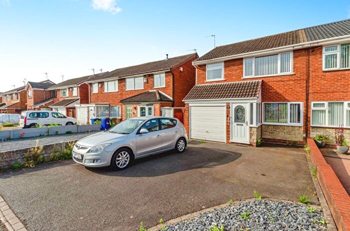 3 Bedroom Semi-Detached House For Sale In Leamington Close, Cannock, Staffordshire, WS11