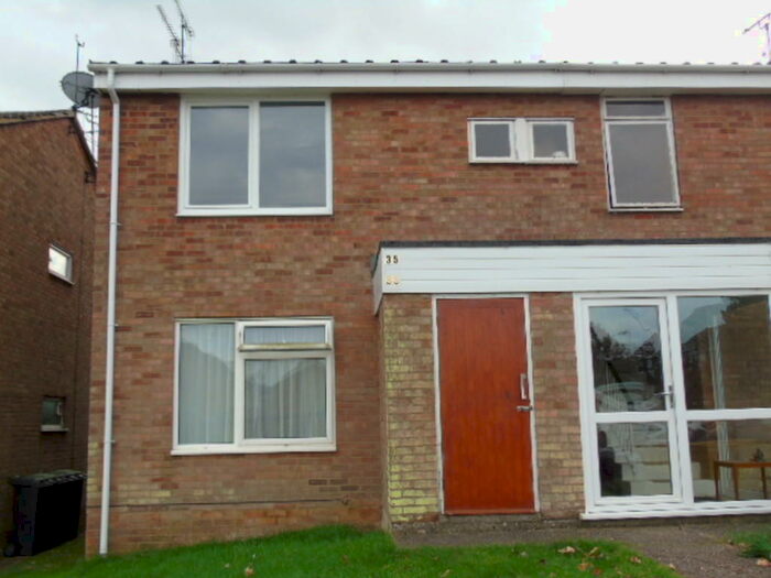 1 Bedroom Flat To Rent In Foxglove Avenue, Needham Market, IP6