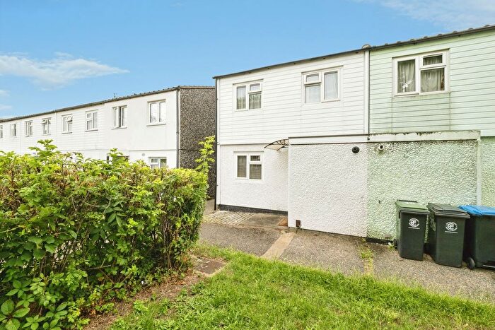 3 Bedroom End Of Terrace House For Sale In Copperfield, Chigwell, Essex, IG7