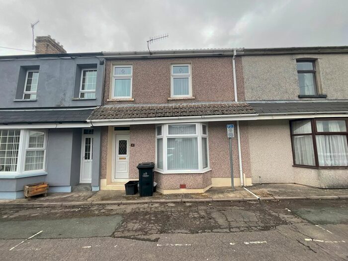 2 Bedroom Terraced House To Rent In Pantypwdyn, Abertillery, NP13