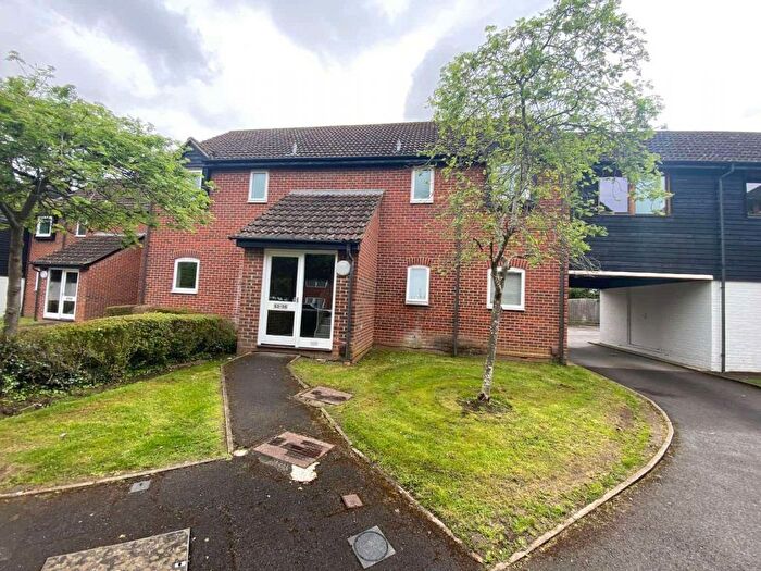 1 Bedroom Flat To Rent In Eeklo Place, Newbury, RG14