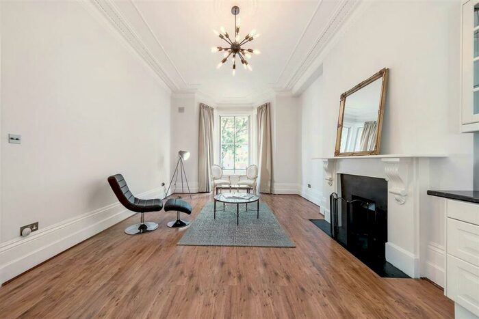 1 Bedroom Flat To Rent In Finborough Road, SW10