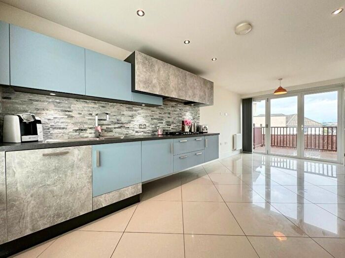 4 Bedroom Detached House For Sale In Chacefield Place, Denny, FK6