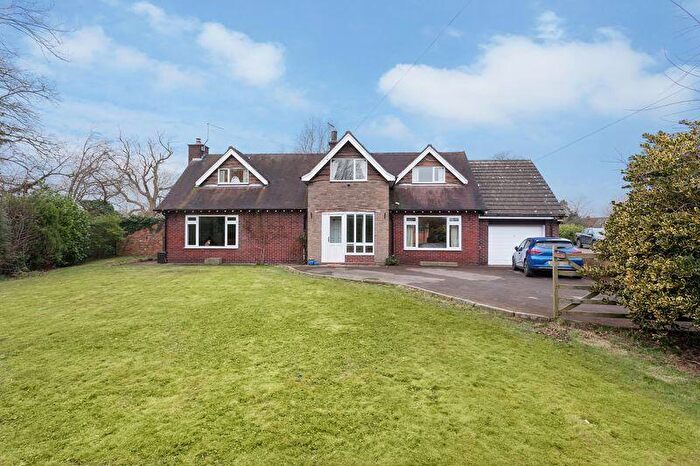 5 Bedroom Detached House For Sale In Moss Road, Congleton, CW12