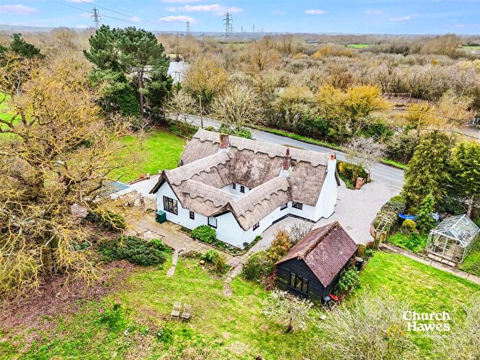 3 Bedroom Cottage For Sale In Waltham Road, Boreham, CM3