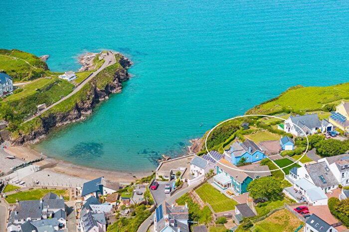 3 Bedroom Bungalow For Sale In Settlands Hill, Little Haven, SA62