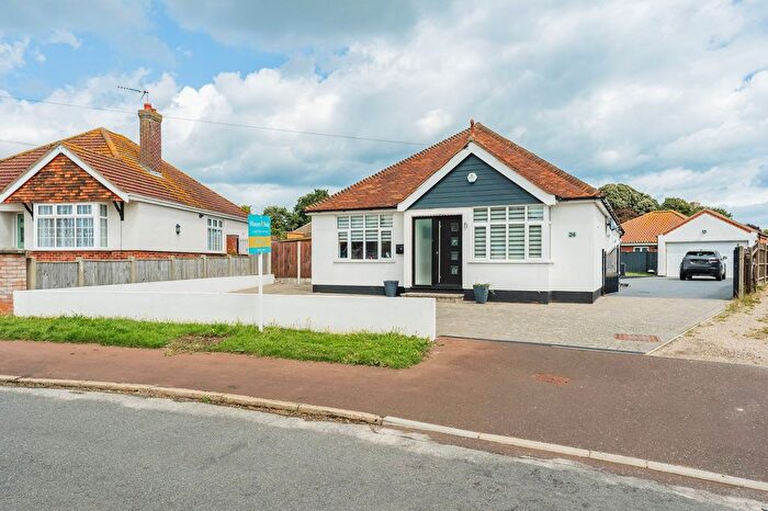 7 Bedroom Detached Bungalow For Sale In Belstead Avenue, Caister-On-Sea, NR30
