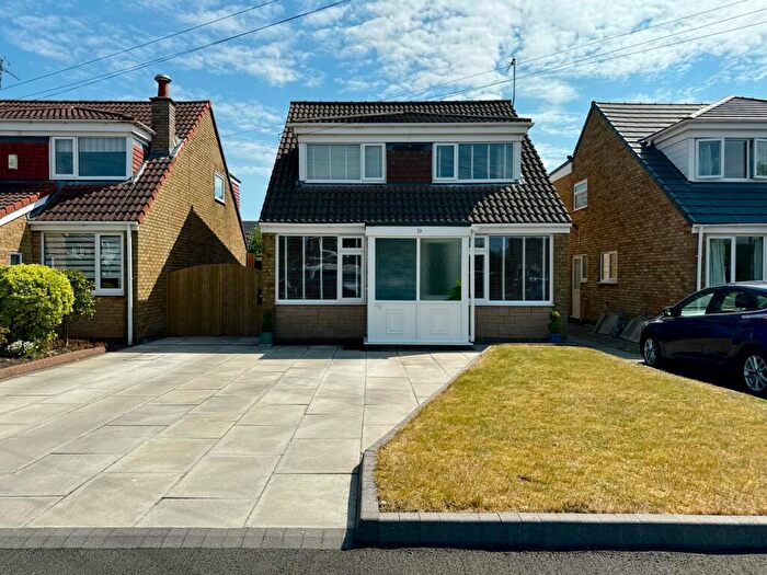 4 Bedroom Detached House For Sale In Greenloons Walk, Formby, Liverpool, L37