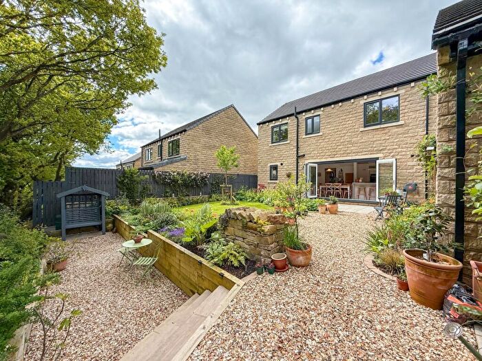 4 Bedroom Detached House For Sale In Helme Fold, Meltham, Holmfirth, HD9