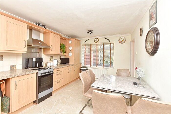 2 Bedroom Terraced House For Sale In Walnut Way, Swanley, Kent, BR8