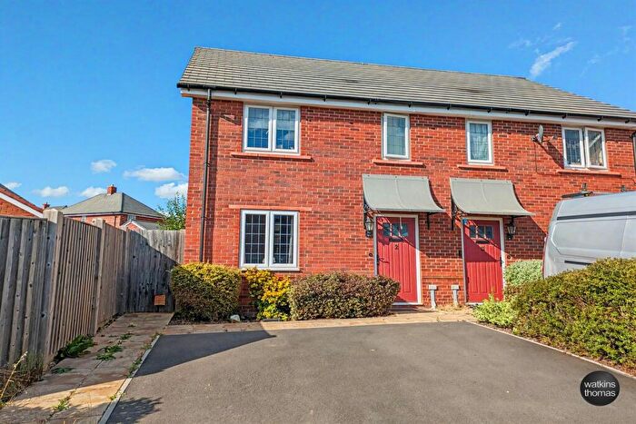 3 Bedroom Semi Detached House For Sale In Emperor Way, Holmer, Hereford, HR4