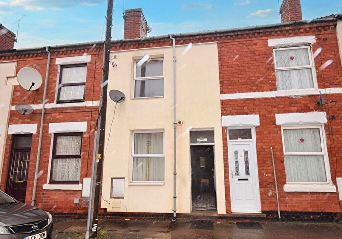 6 Bedroom Terraced House For Sale In Peel Street, Coventry, West Midlands, CV6
