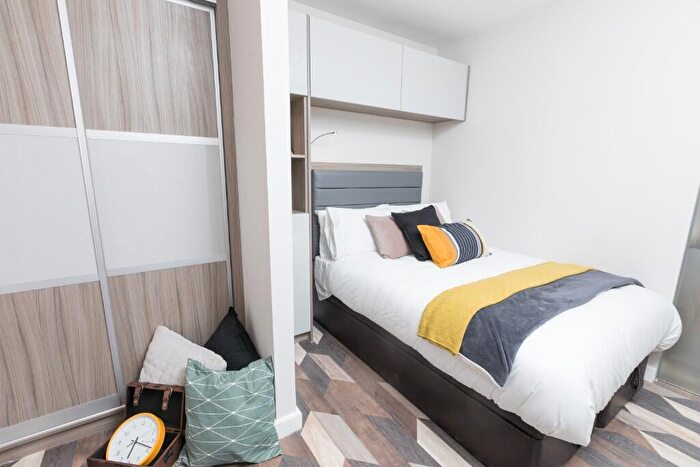 1 Bedroom Apartment To Rent In Salisbury House, Granby Row, Manchester, Greater Manchester, M1