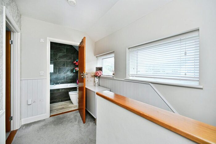 3 Bedroom Terraced House For Sale In Stanstead Crescent, Brighton, BN2
