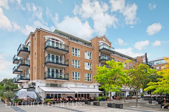 2 Bedroom Flat To Rent In Brewhouse Lane, London, SW15