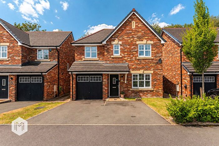 4 Bedroom Detached House For Sale In Hollins Drive, Bolton, BL2