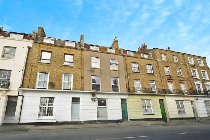 1 Bedroom Flat To Rent In Avenue Road, Herne Bay, CT6