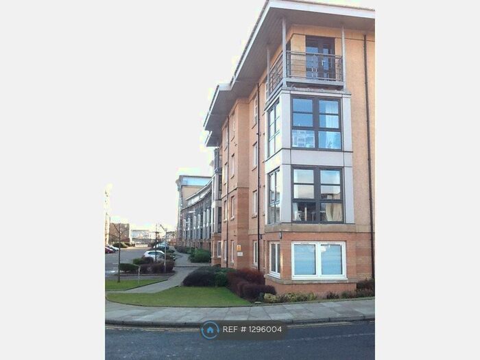 3 Bedroom Flat To Rent In Bannermill Place, Aberdeen AB24