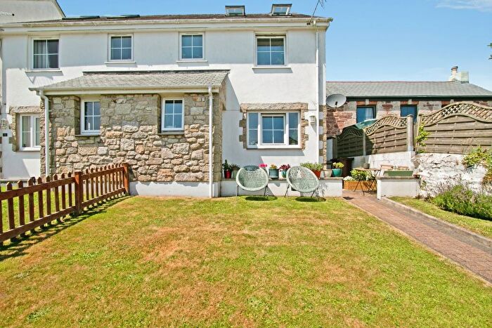 4 Bedroom Semi Detached House For Sale In Hillside Road, Carharrack, Redruth, Cornwall, TR16