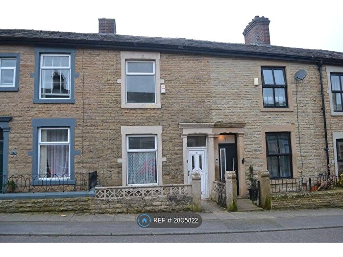 3 Bedroom Terraced House To Rent In Highfield Road, Darwen, BB3