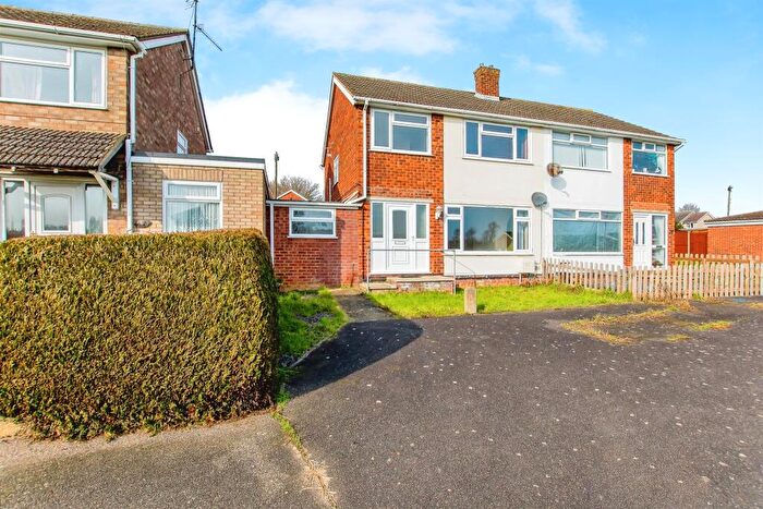 3 Bedroom Semi-Detached House For Sale In Highfield Walk, Yaxley, Peterborough, PE7