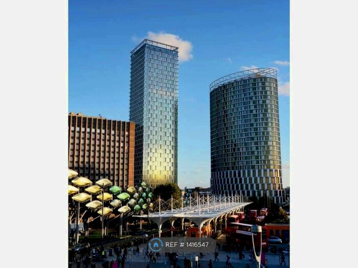 2 Bedroom Flat To Rent In Great Eastern Road, London, E15