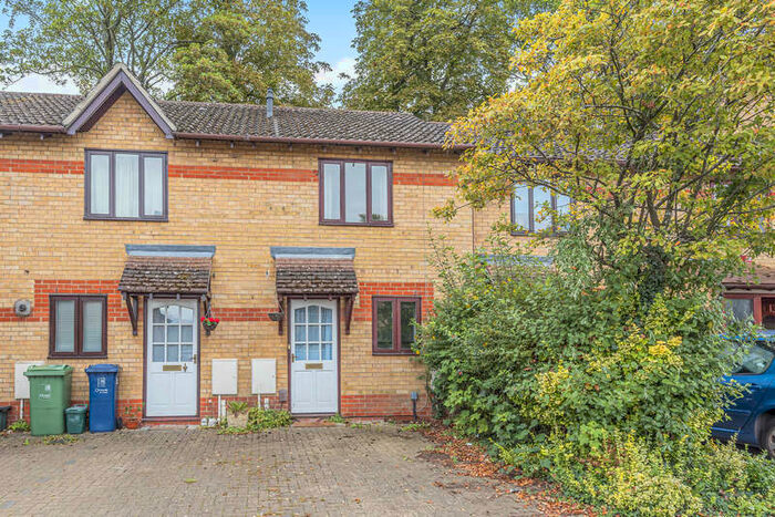 2 Bedroom Semi-Detached House To Rent In The Beeches, Headington, OX3