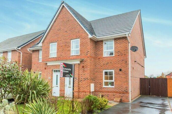 4 Bedroom Property To Rent In Leighton Drive, St. Helens, WA9