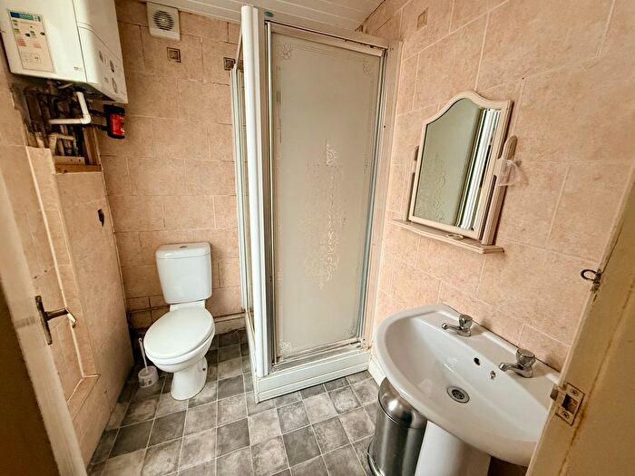 1 Bedroom Flat To Rent In Monks Road, Lincoln, LN2