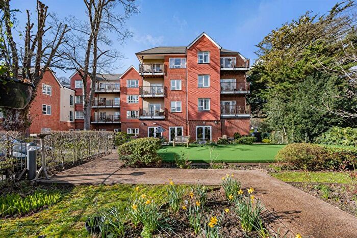 1 Bedroom Apartment For Sale In Albert Road, Reading, RG4