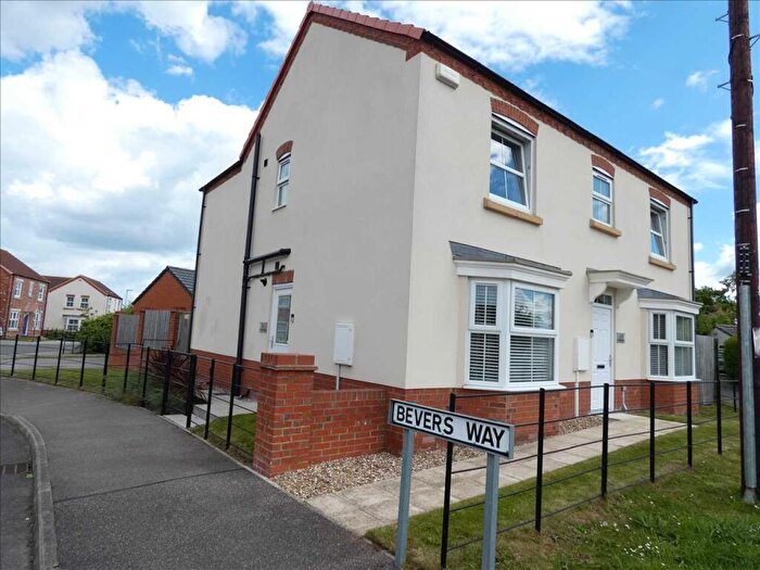 4 Bedroom Detached House For Sale In Bevers Way, Holton Le Clay, Grimsby, DN36