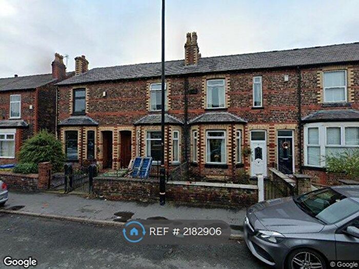 4 Bedroom Terraced House To Rent In Sinderland Road, Broadheath, Altrincham, WA14