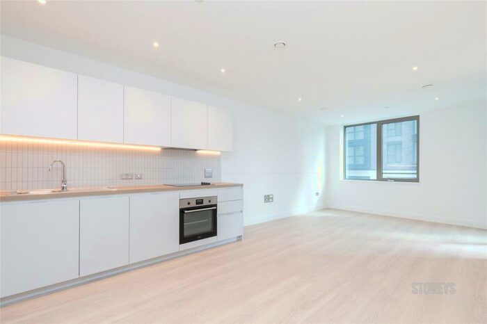 2 Bedroom Apartment To Rent In Ashley Road, Tottenham Hale, London, N17