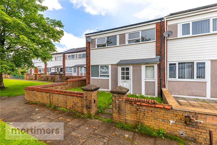 3 Bedroom Semi Detached House For Sale In Rhyl Avenue, Blackburn, Lancashire, BB1