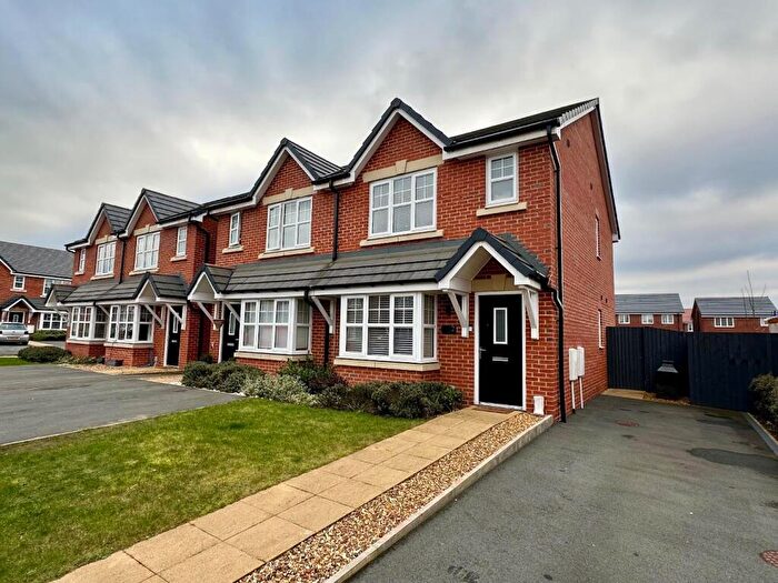 3 Bedroom Semi Detached House For Sale In Cardwell Close, Blackpool, FY4