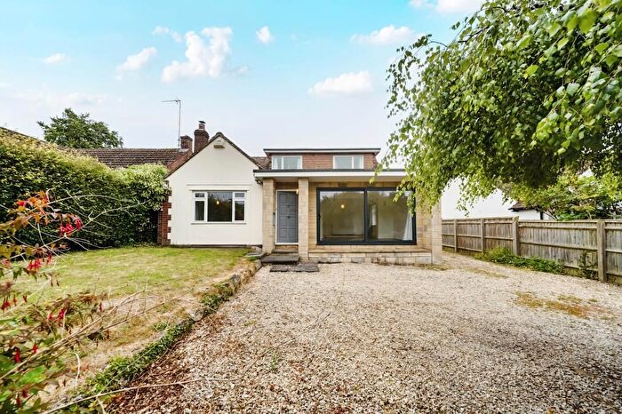 4 Bedroom Detached House For Sale In Garsington, Oxford, OX44