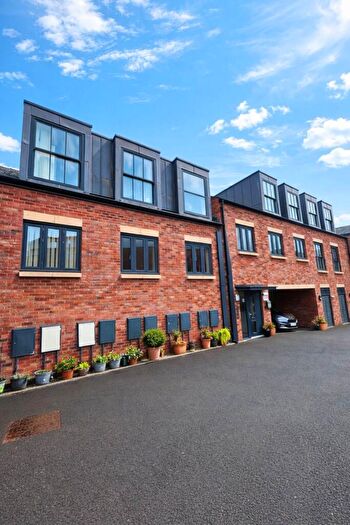 1 Bedroom Apartment To Rent In Old Steps View, Stockport, SK1