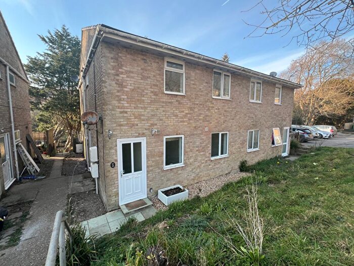 2 Bedroom Flat To Rent In Brackendale, Hastings, TN35