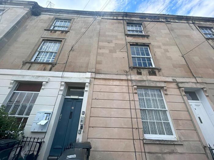1 Bedroom Flat To Rent In Clevedon Terrace, Bristol, BS6