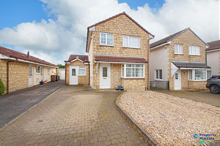 3 Bedroom Detached House For Sale In Mure Avenue, Kilmarnock, KA3