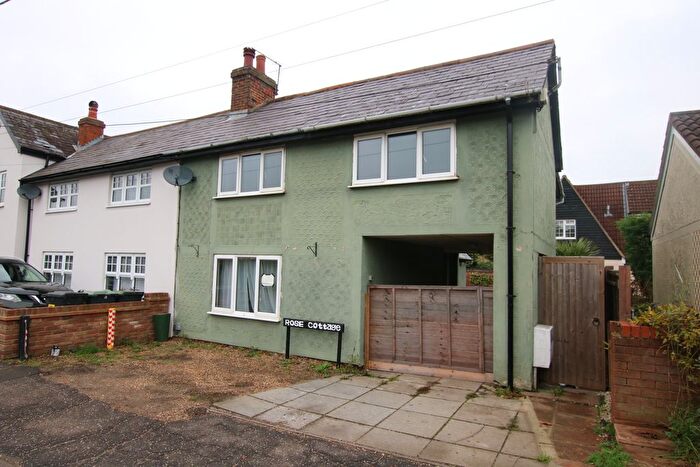 3 Bedroom Semi Detached House For Sale In Brewers End, Bishop's Stortford, CM22