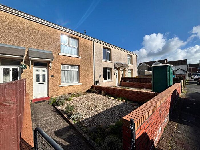 3 Bedroom Terraced House For Sale In Heol Tregoning, Llanelli, SA15