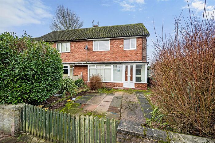 3 Bedroom Semi Detached House For Sale In Lilac Avenue, Ainsdale, Southport, PR8