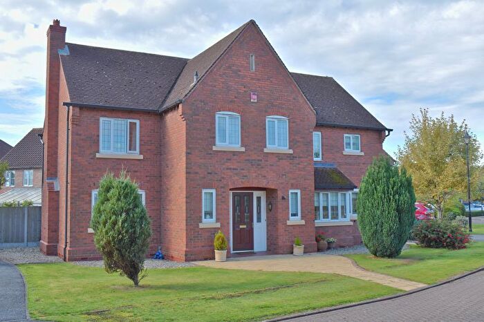5 Bedroom Detached House For Sale In Manor House Drive, North Muskham, NG23