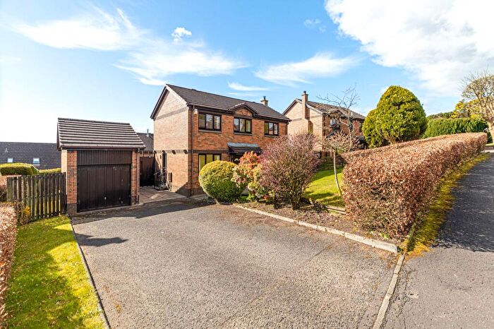 3 Bedroom Detached House For Sale In Culloch Road, Bearsden, G61