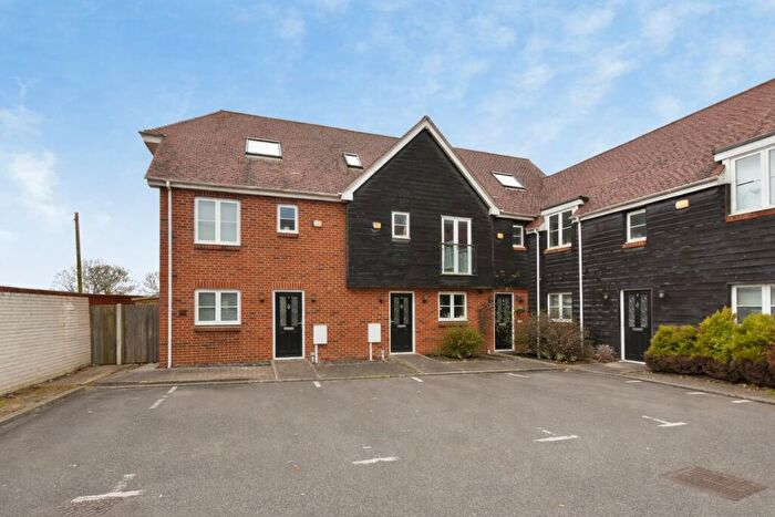 4 Bedroom Terraced House For Sale In Court Stairs Mews, Ramsgate, CT11