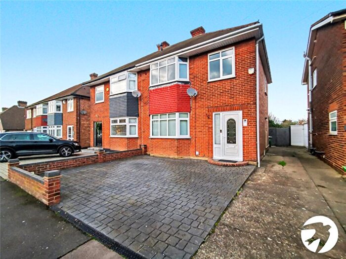 3 Bedroom Semi Detached House To Rent In Haslemere Road, Bexleyheath, DA7